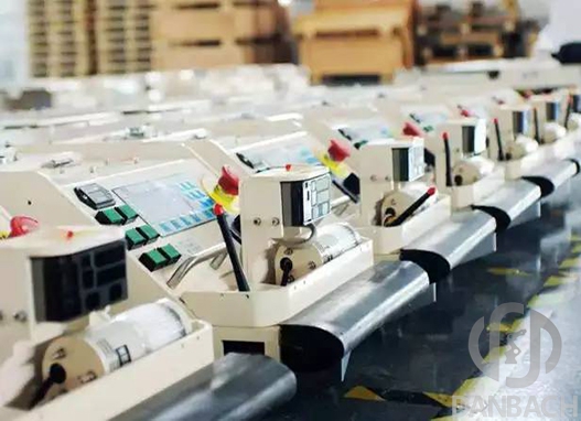自動(dòng)搬運AGV應用解決方案